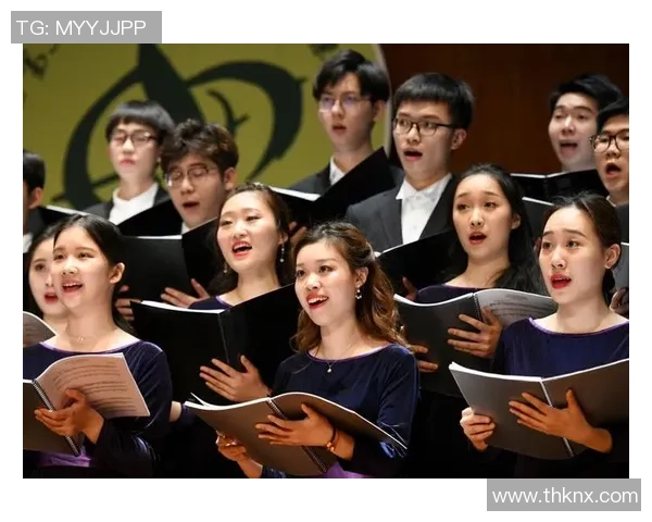 为足球明星谱写的旋律致敬歌声与梦想交织的绿茵传奇