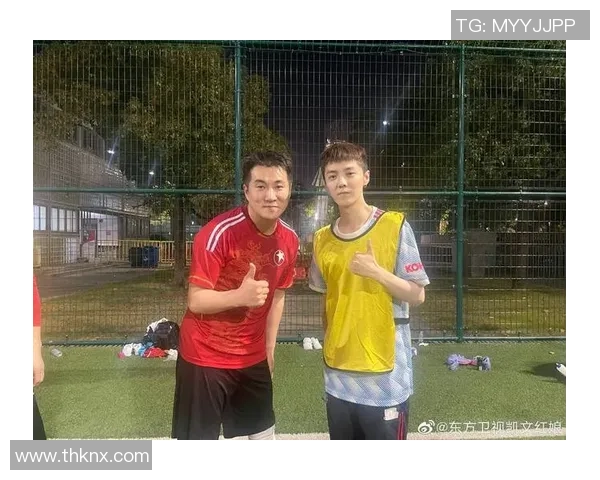 鹿晗与足球明星的浪漫故事揭开了娱乐圈与体育界的跨界爱情篇章 鹿晗与足球明星的浪漫故事揭开了娱乐圈与体育界的跨界爱情篇章