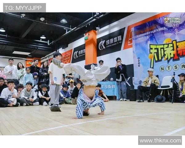 杭州街舞队边路渗透战术分析与表现评估的全面解读